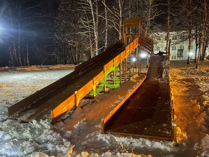 Зимняя деревянная горка "IgraGrad Snow Fox 12 м" с двумя скатами и выкатом 8 м, фото 8