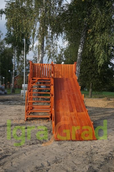 Детская деревянная зимняя горка "IgraGrad Snow Fox", скат 5,9 м
