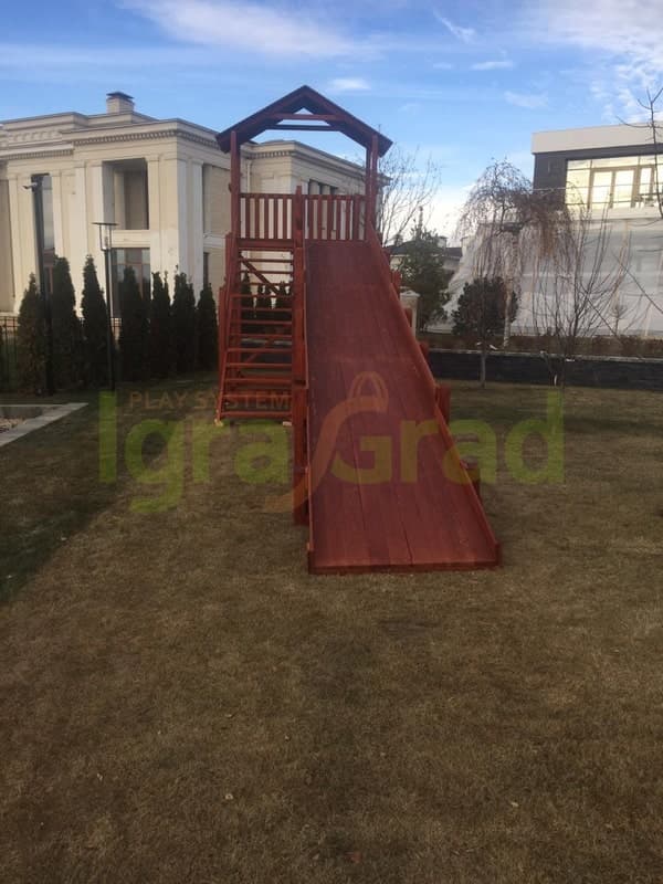 Зимняя горка "IgraGrad Snow Fox (Домик)", скат 10 м, без окраски
