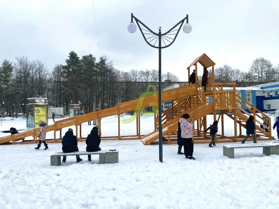 Зимняя деревянная горка "IgraGrad Snow Fox 12 м" с двумя горками (две лестницы), без окраски