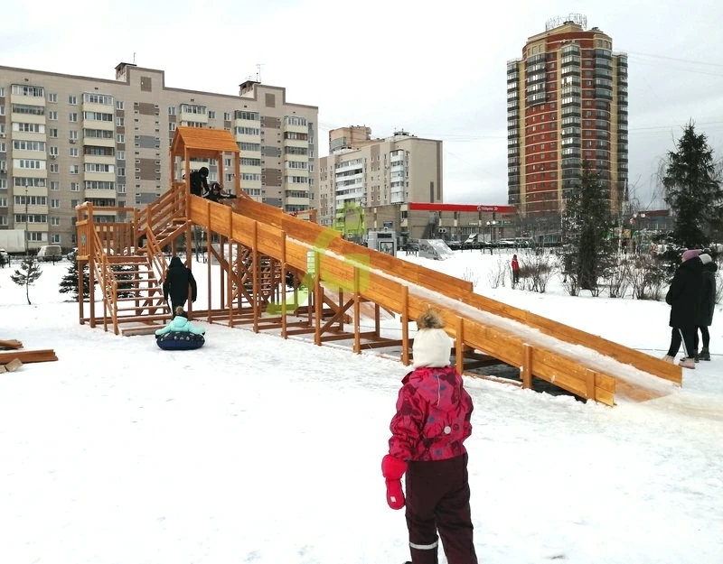 Зимняя деревянная горка "IgraGrad Snow Fox 12 м" с двумя горками (две лестницы), без окраски